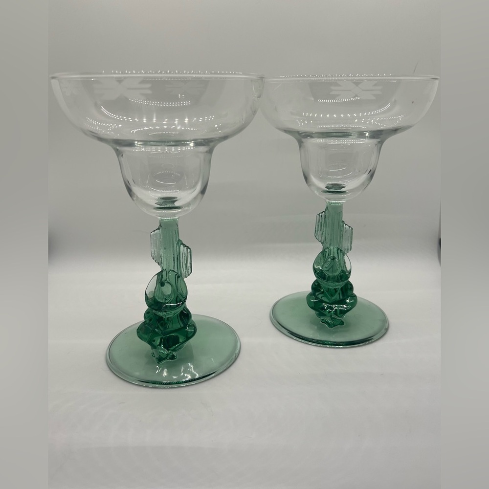 Vintage Luminarc Margarita Glass 7" Mexican Siesta Man Sombrero Saguaro Cactus.